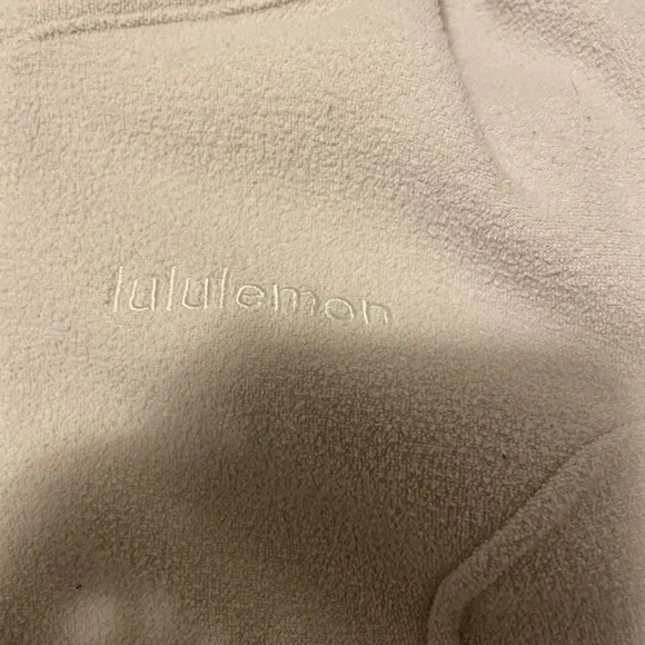 LULULEMON- Looped Terry Fleece Half-
Zip Hoodie size 6 - Picture 5 of 6